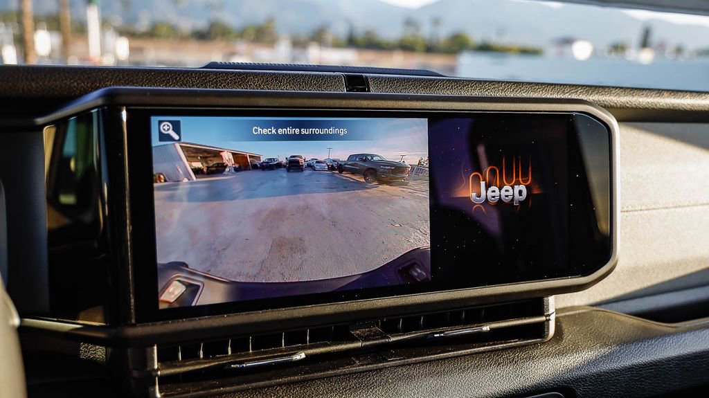 New 2026 Jeep Gladiator Willys image 28