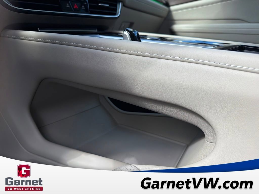 New 2026 Volkswagen Atlas SEL image 25