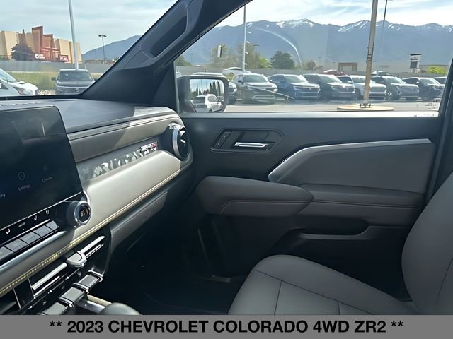 Used 2023 Chevrolet Colorado ZR2 w/ ZR2 Convenience Package III image 39