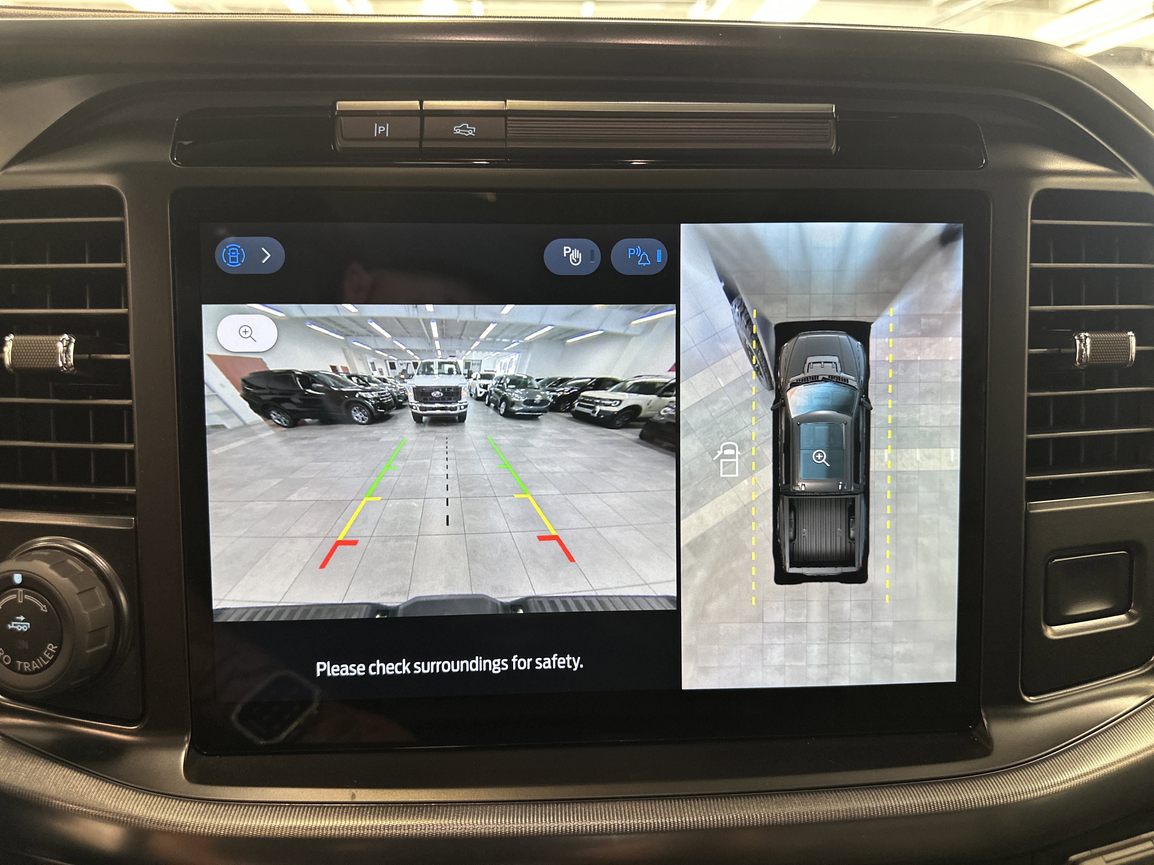 Used 2025 Ford F150 Raptor image 35