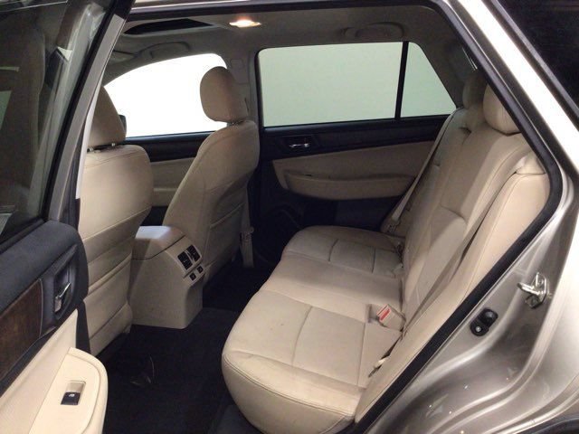 Used 2015 Subaru Outback 2.5i Limited AWD/4WD image 15