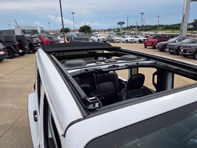 Used 2023 Jeep Wrangler Unlimited Rubicon 4xe w/ Cold Weather Group AWD/4WD image 11