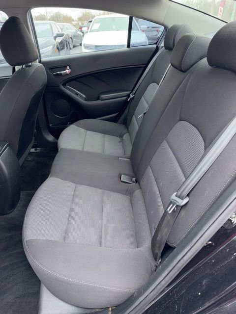 Used 2018 Kia Forte LX FWD image 9