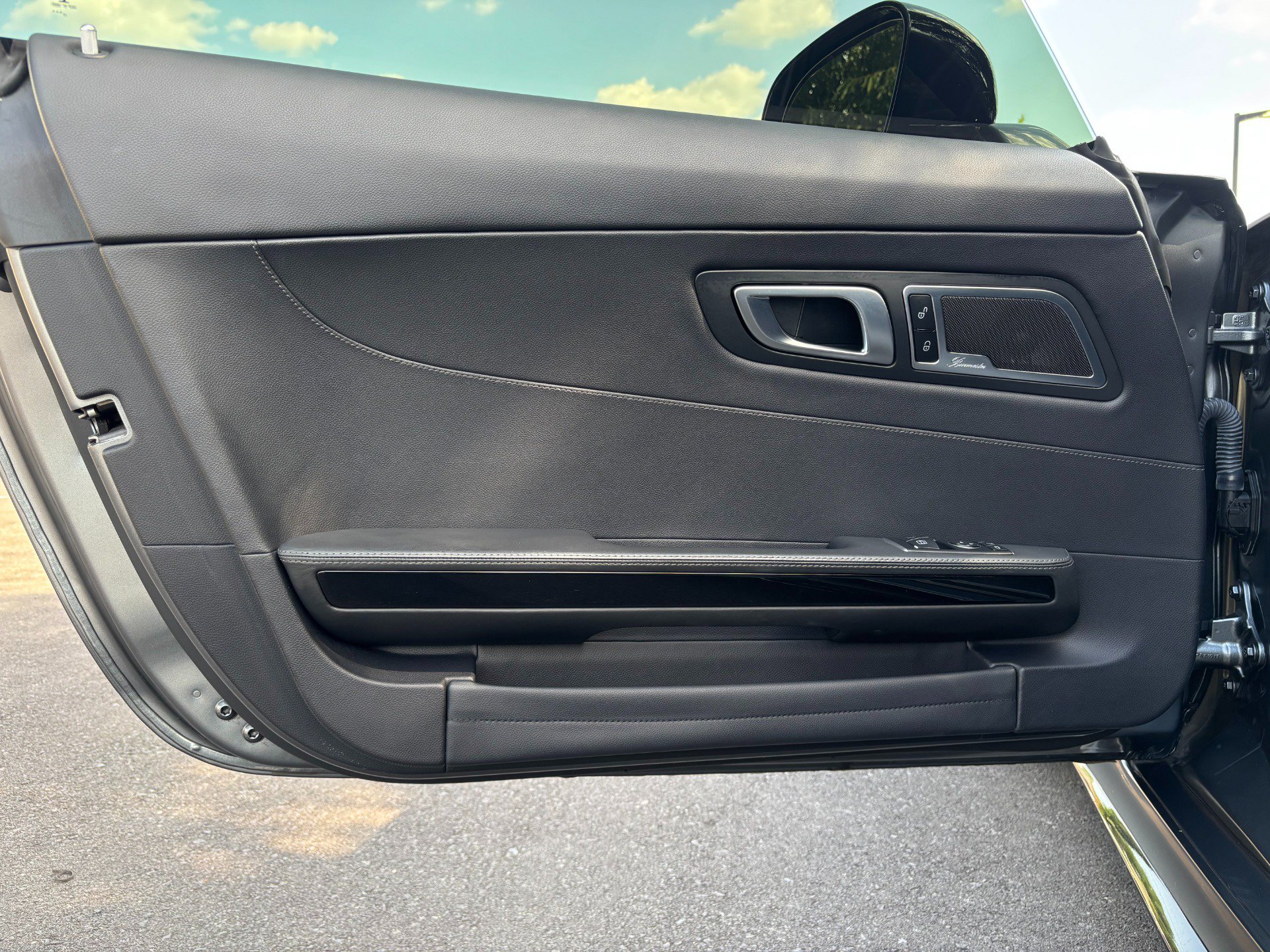 Used 2018 Mercedes-Benz AMG GT R image 48