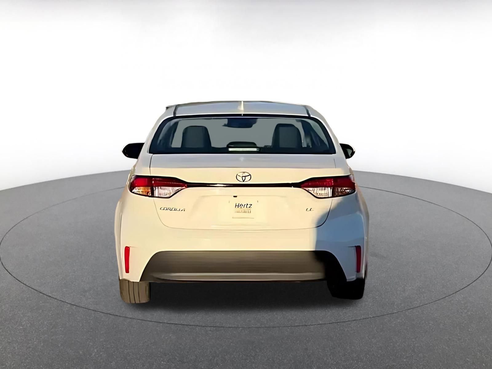 Used 2025 Toyota Corolla LE image 12