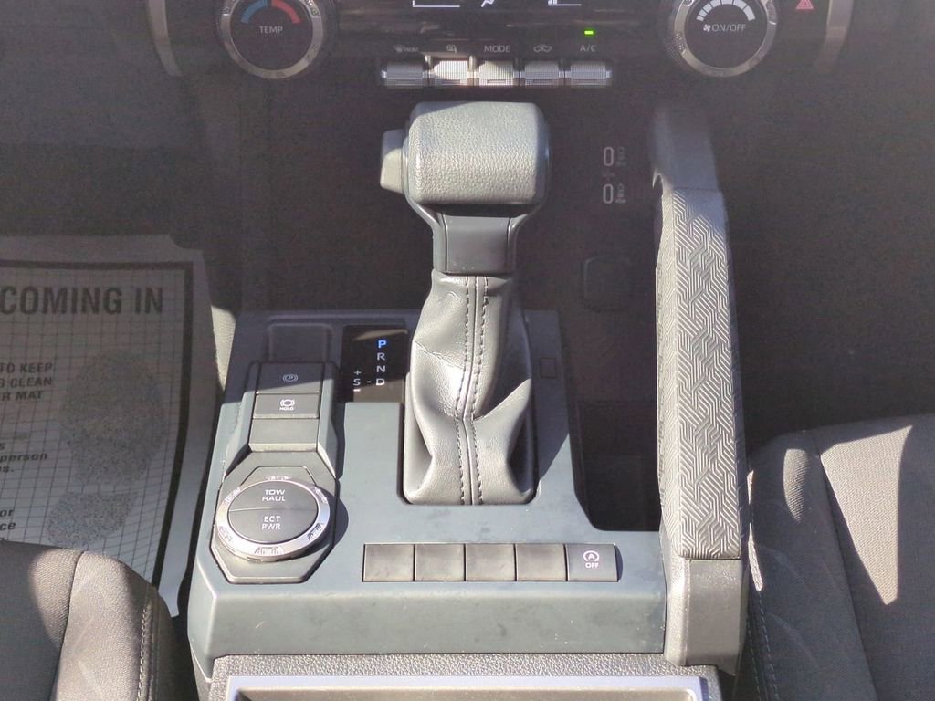 Certified 2025 Toyota Tacoma SR5 image 18