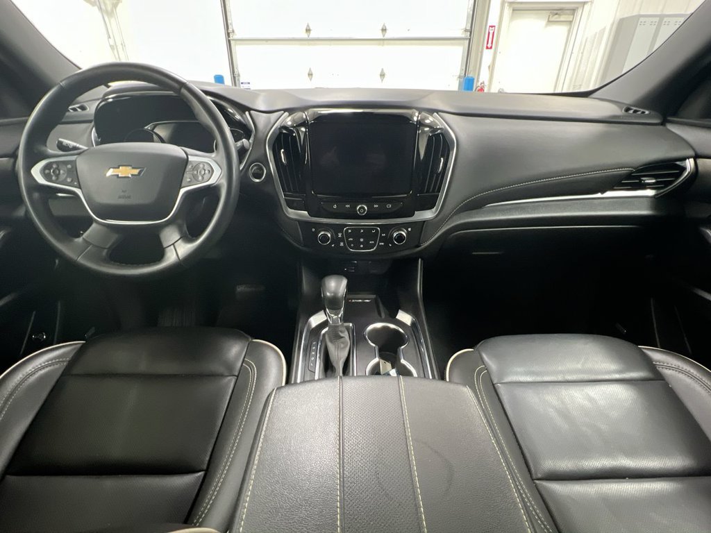 Used 2023 Chevrolet Traverse Premier AWD/4WD image 10