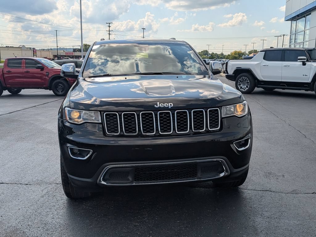 Used 2022 Jeep Grand Cherokee Limited AWD/4WD image 2