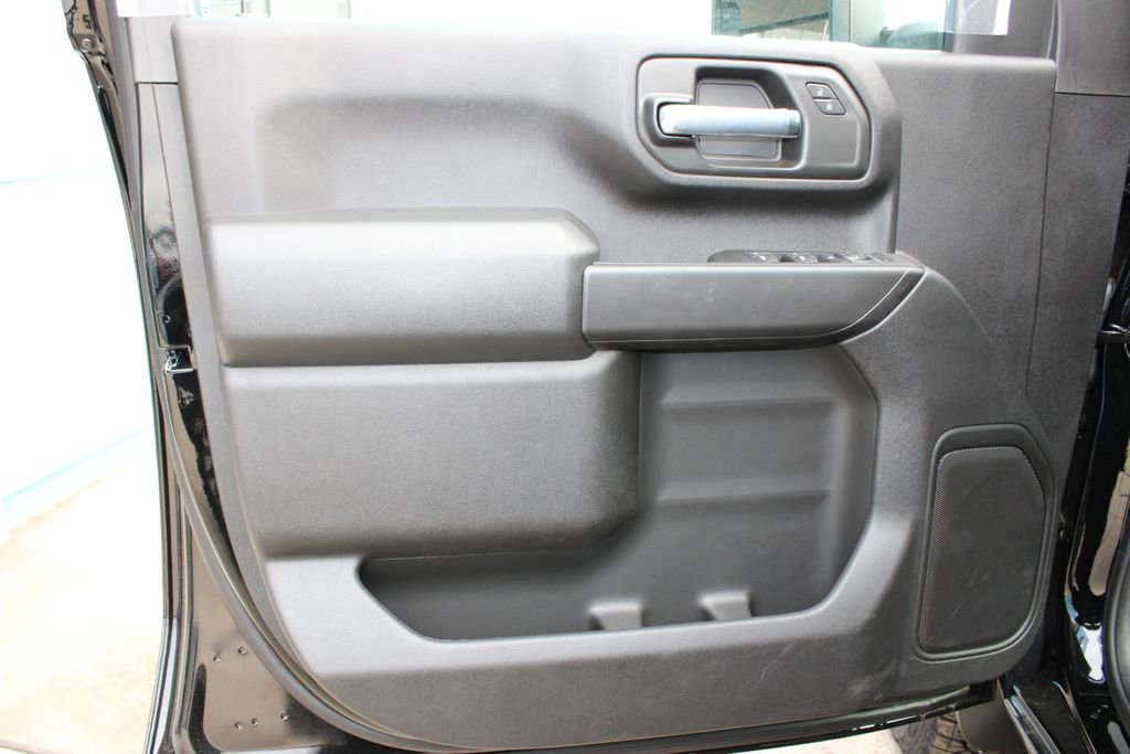 New 2025 Chevrolet Silverado 2500 Custom w/ Custom Convenience Package image 26