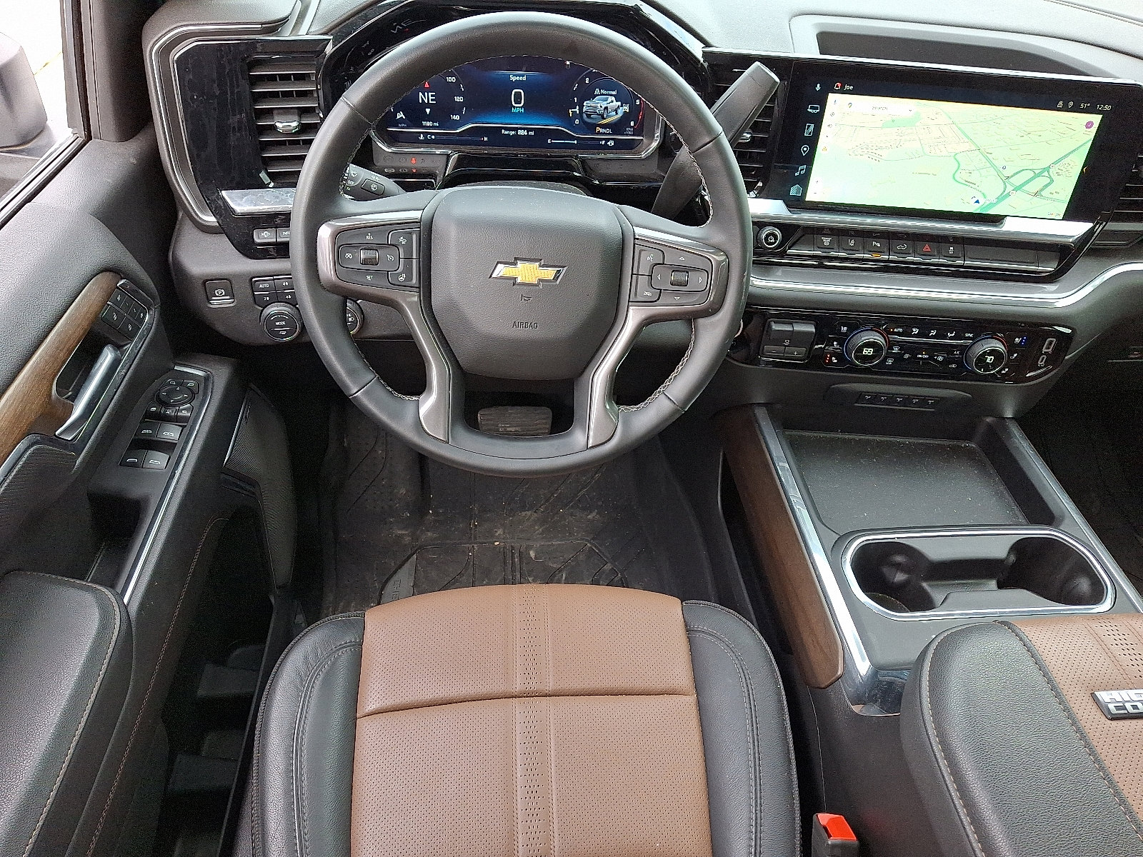 Certified 2024 Chevrolet Silverado 3500 High Country w/ High Country Premium Package image 11