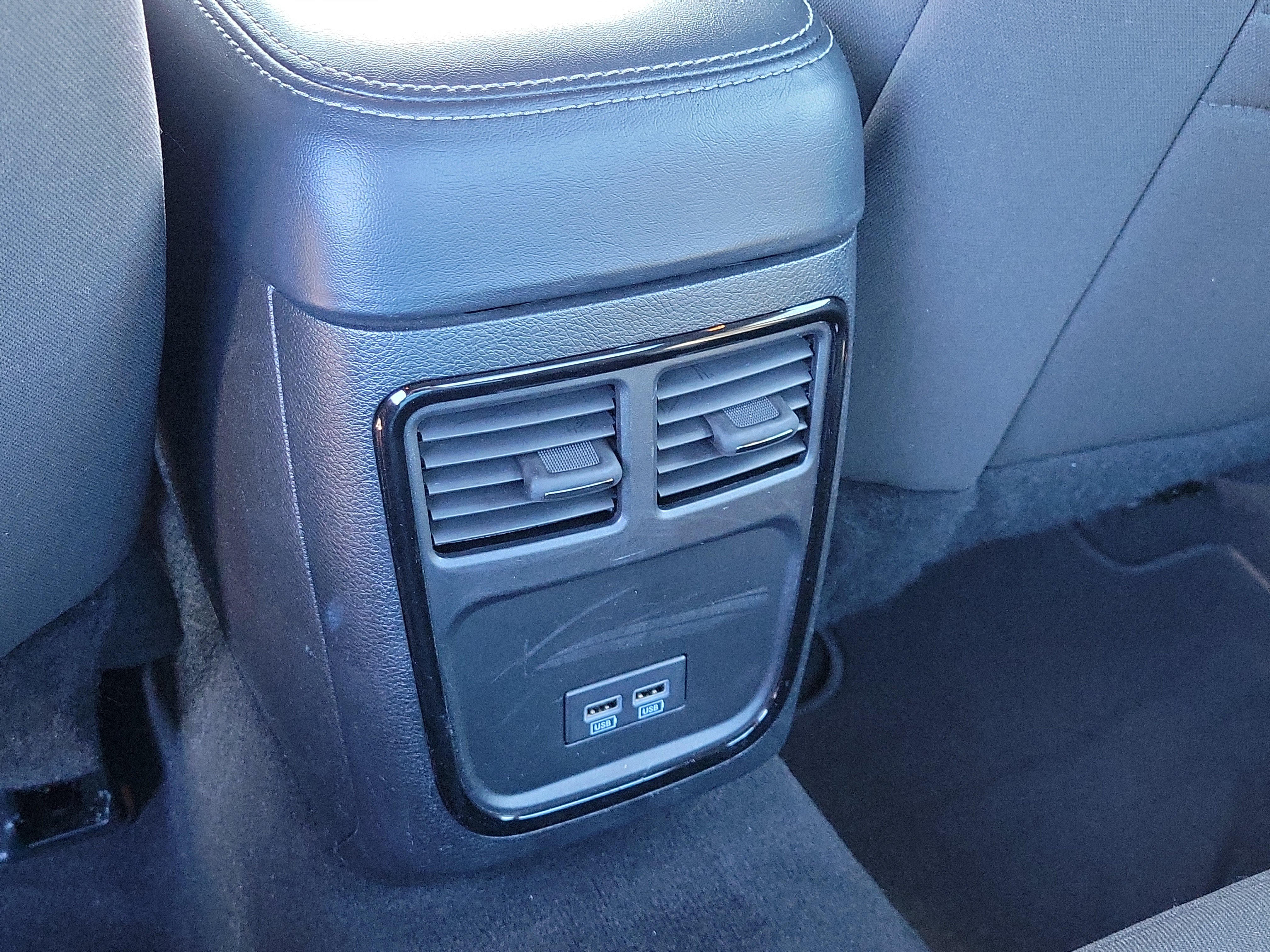 Used 2023 Dodge Charger SXT w/ Blacktop Package RWD image 14