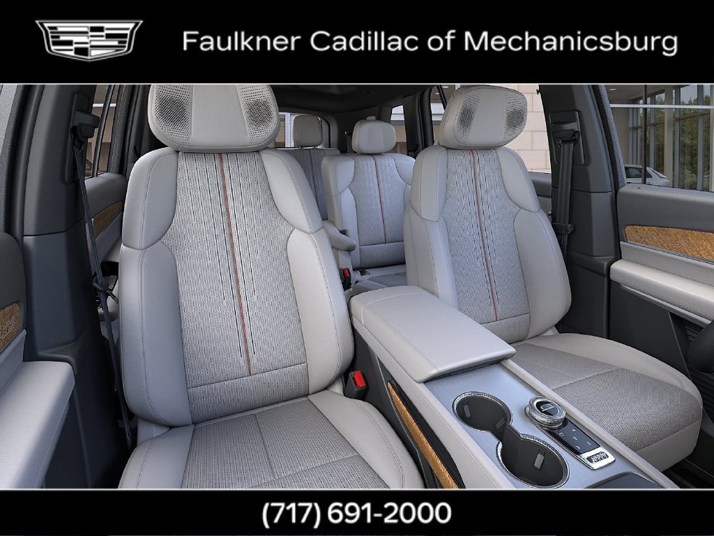 New 2027 Cadillac Vistiq Sport w/ LPO, Floor Liner Package AWD/4WD image 16