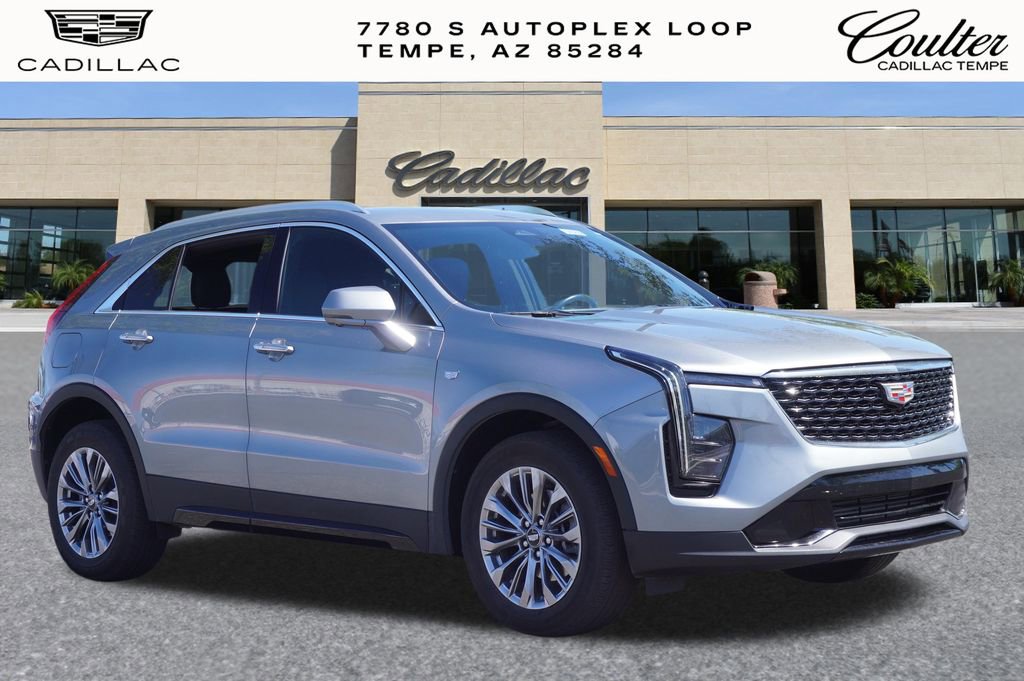 Certified 2025 Cadillac XT4 Premium Luxury image 4