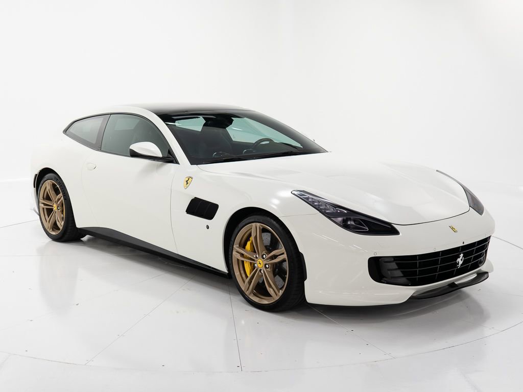 Used 2017 Ferrari GTC4Lusso image 7