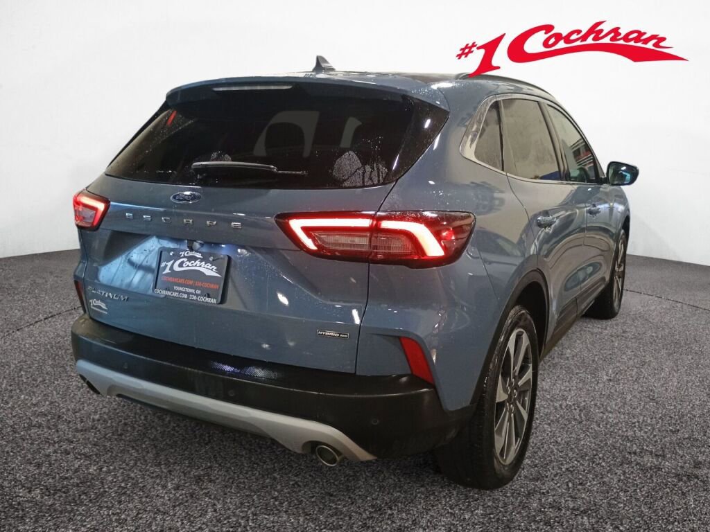 Used 2025 Ford Escape Platinum w/ Premium Technology Package image 21
