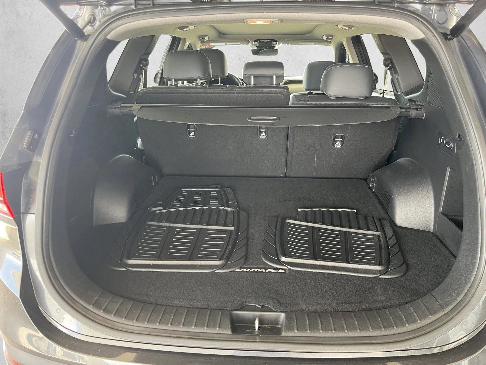 Used 2022 Hyundai Santa Fe Limited w/ Cargo Package FWD image 25