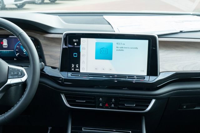 New 2026 Volkswagen Atlas SE image 32