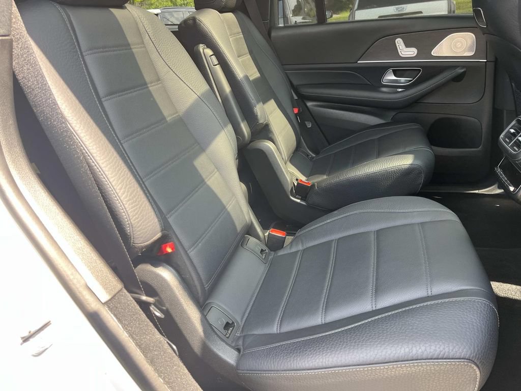 Used 2020 Mercedes-Benz GLS 450 4MATIC image 26