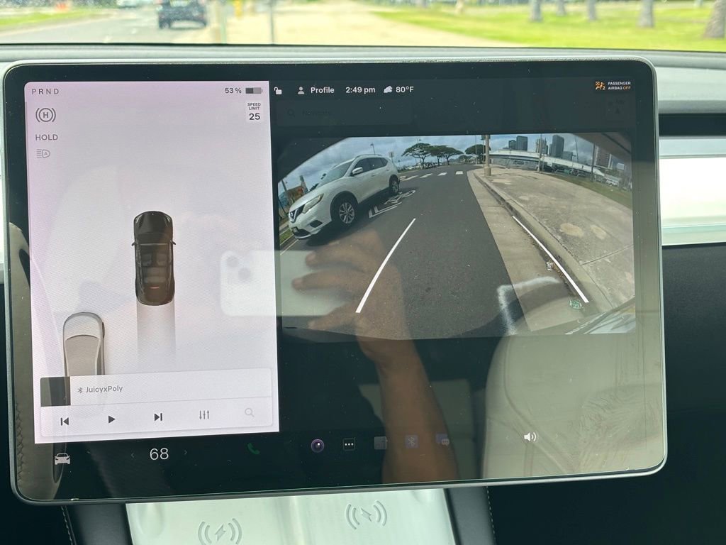 Used 2022 Tesla Model Y Long Range image 19