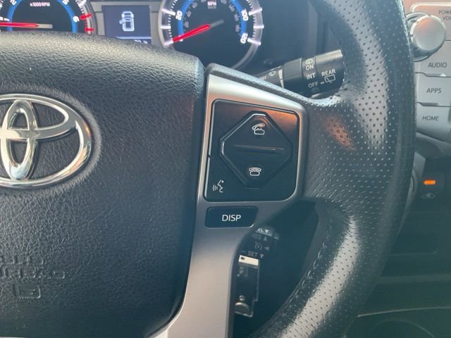 Used 2019 Toyota 4Runner SR5 AWD/4WD image 9