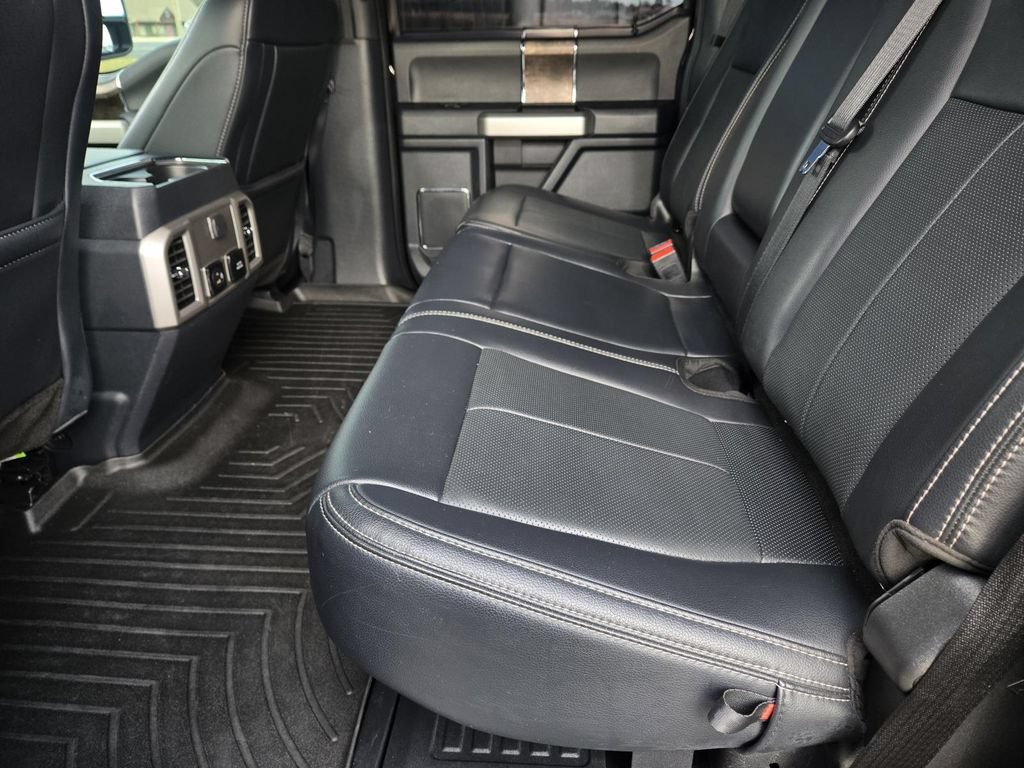 Used 2022 Ford F250 Lariat w/ Lariat Ultimate Package AWD/4WD image 19