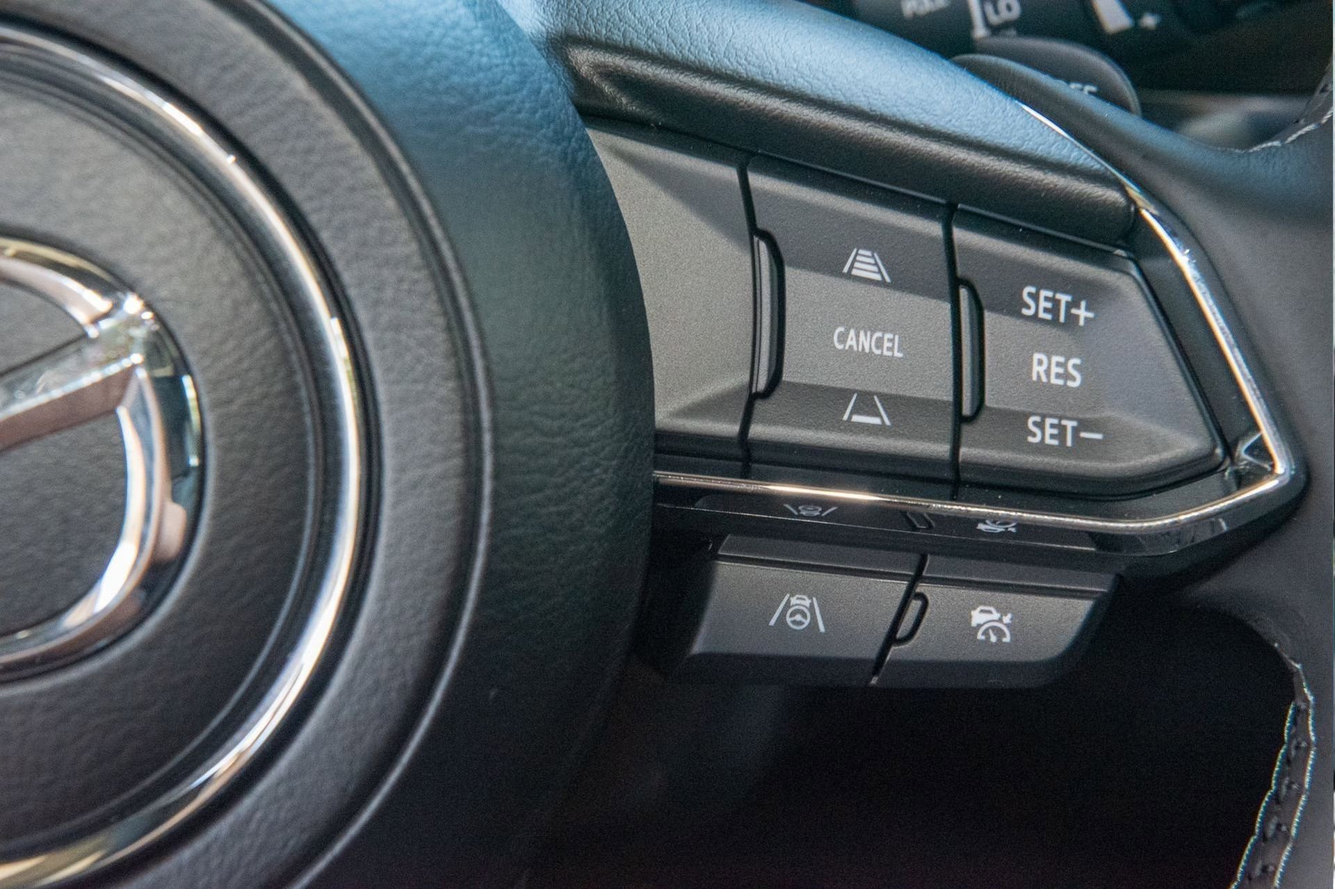 New 2025 MAZDA CX-5 Signature image 30