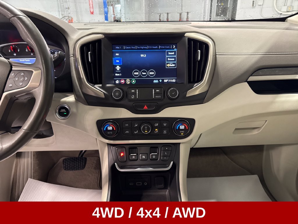 Used 2020 GMC Terrain Denali w/ Denali Premium Package AWD/4WD image 12
