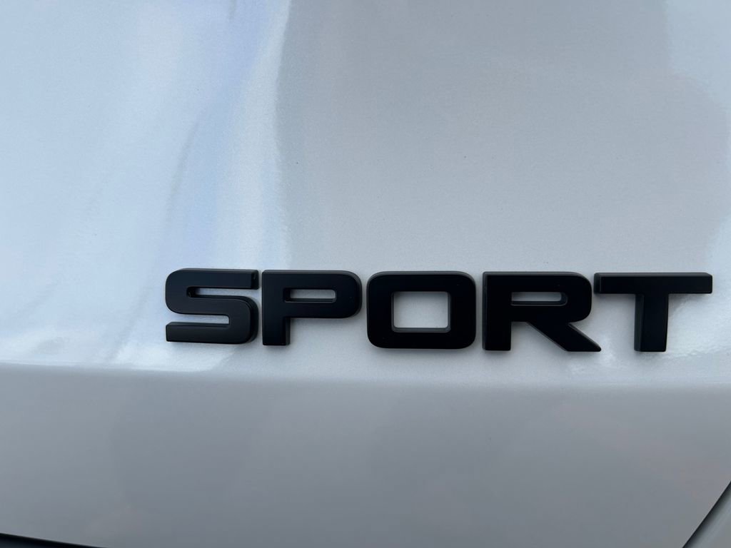 Used 2025 Honda HR-V Sport image 29