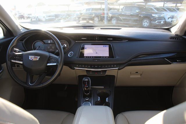 Used 2023 Cadillac XT4 Premium Luxury w/ Driver Assist Package image 20