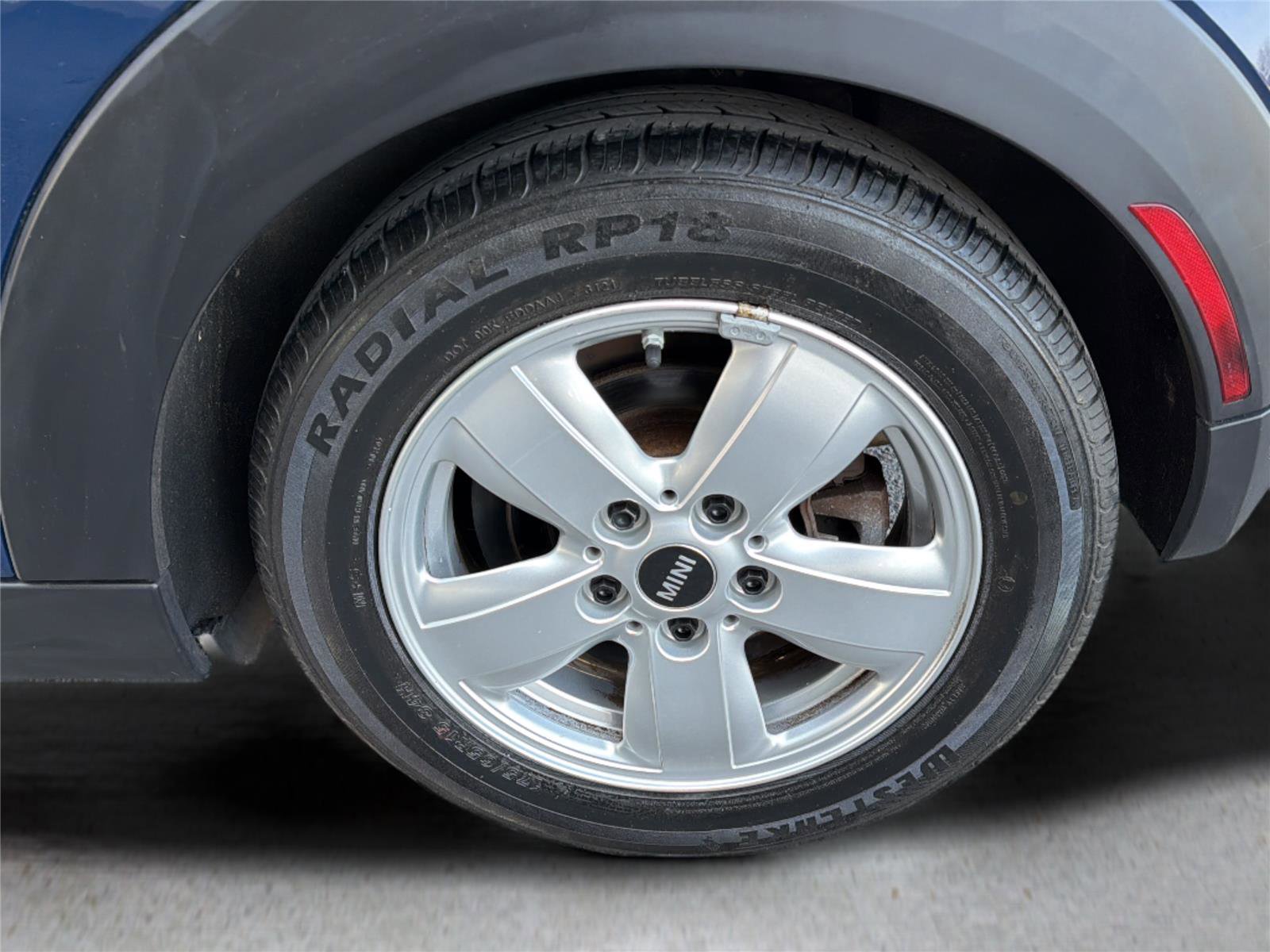 Used 2018 MINI Cooper 2-Door Hardtop image 32