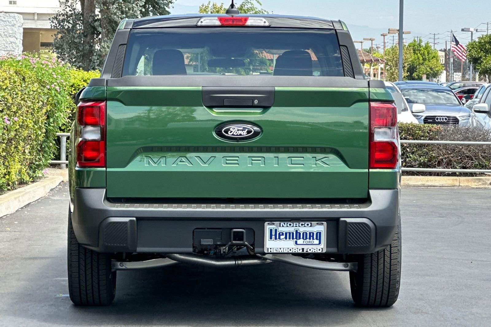 New 2025 Ford Maverick XLT w/ XLT Luxury Package image 5