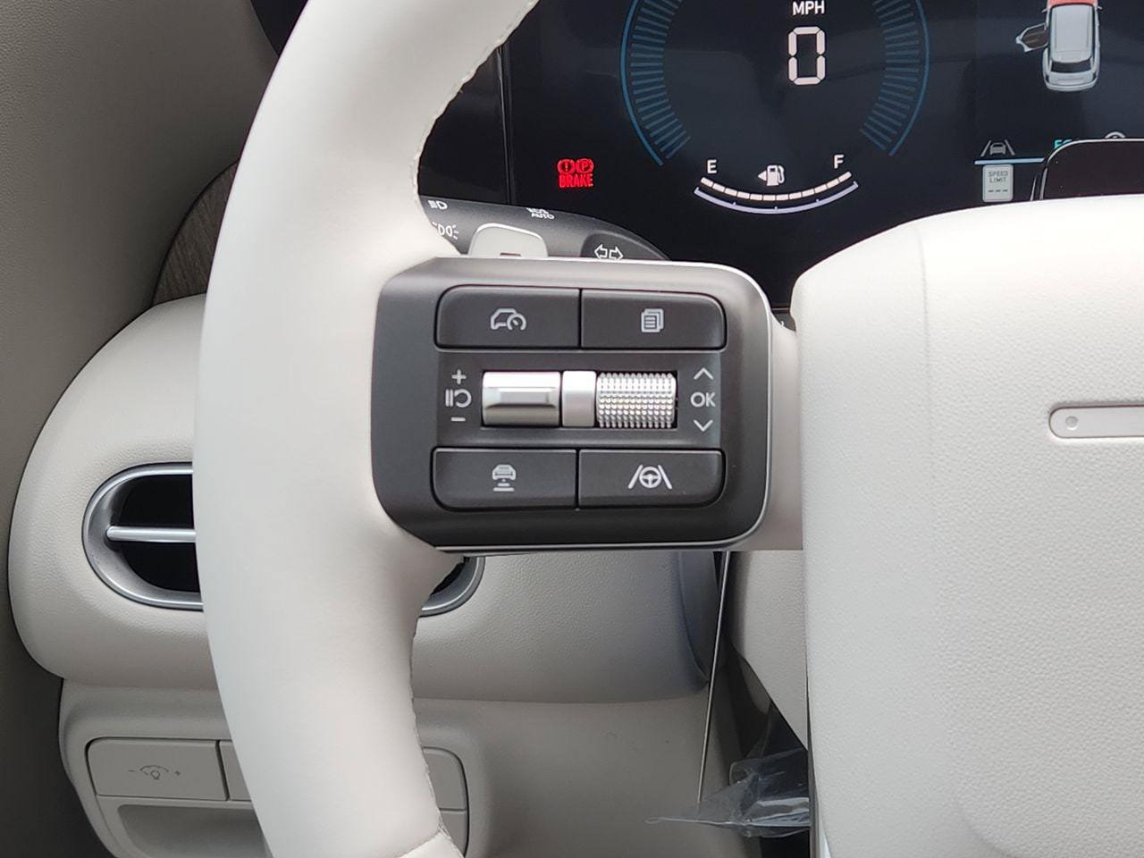 New 2026 Hyundai Palisade SE FWD image 25