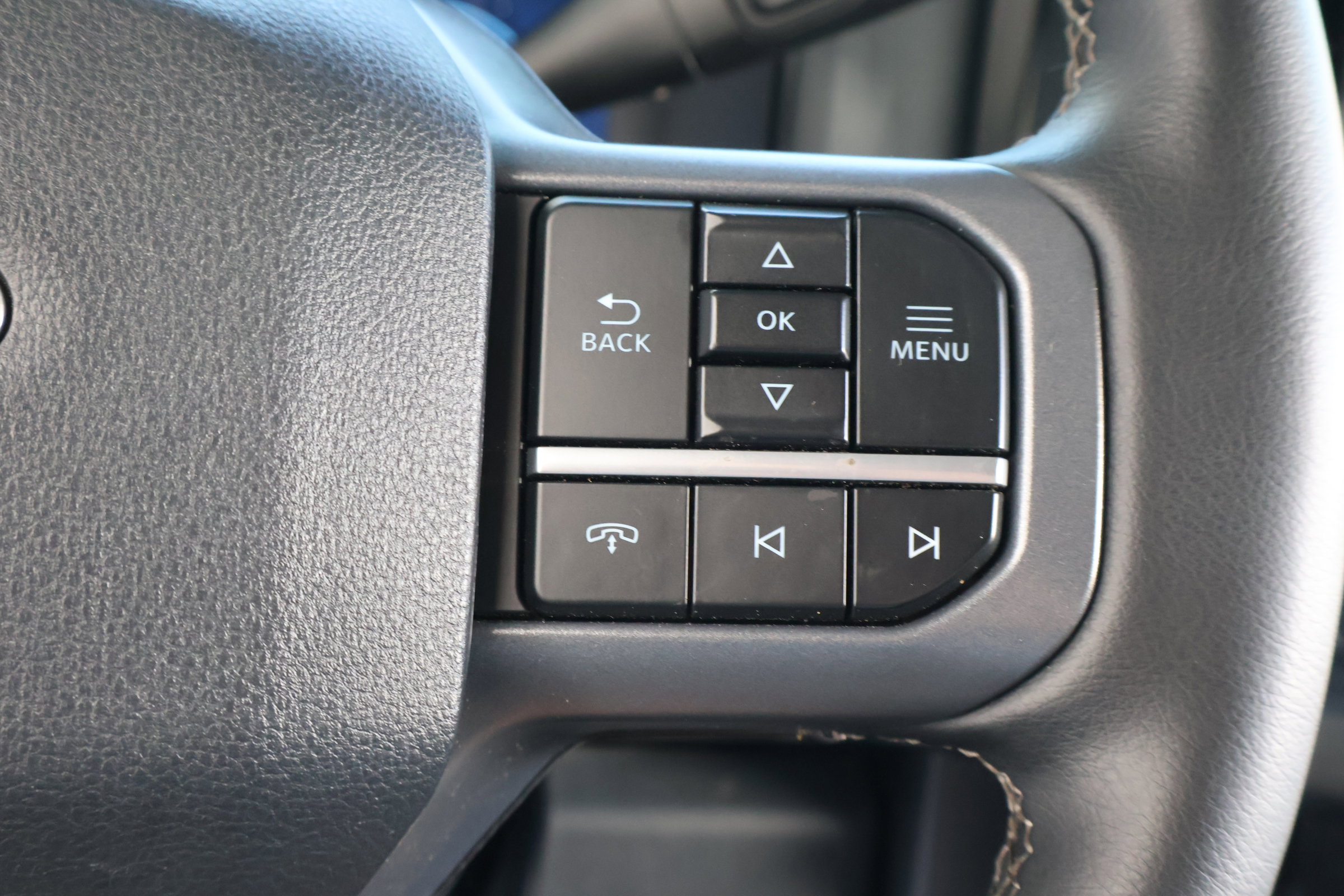 Used 2025 Ford F350 Lariat image 26