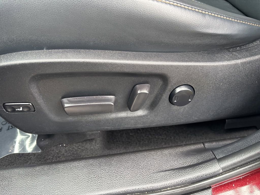 Used 2019 Toyota Highlander XLE image 21