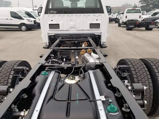 New 2026 Ford F550 4x4 Regular Cab Super Duty image 12