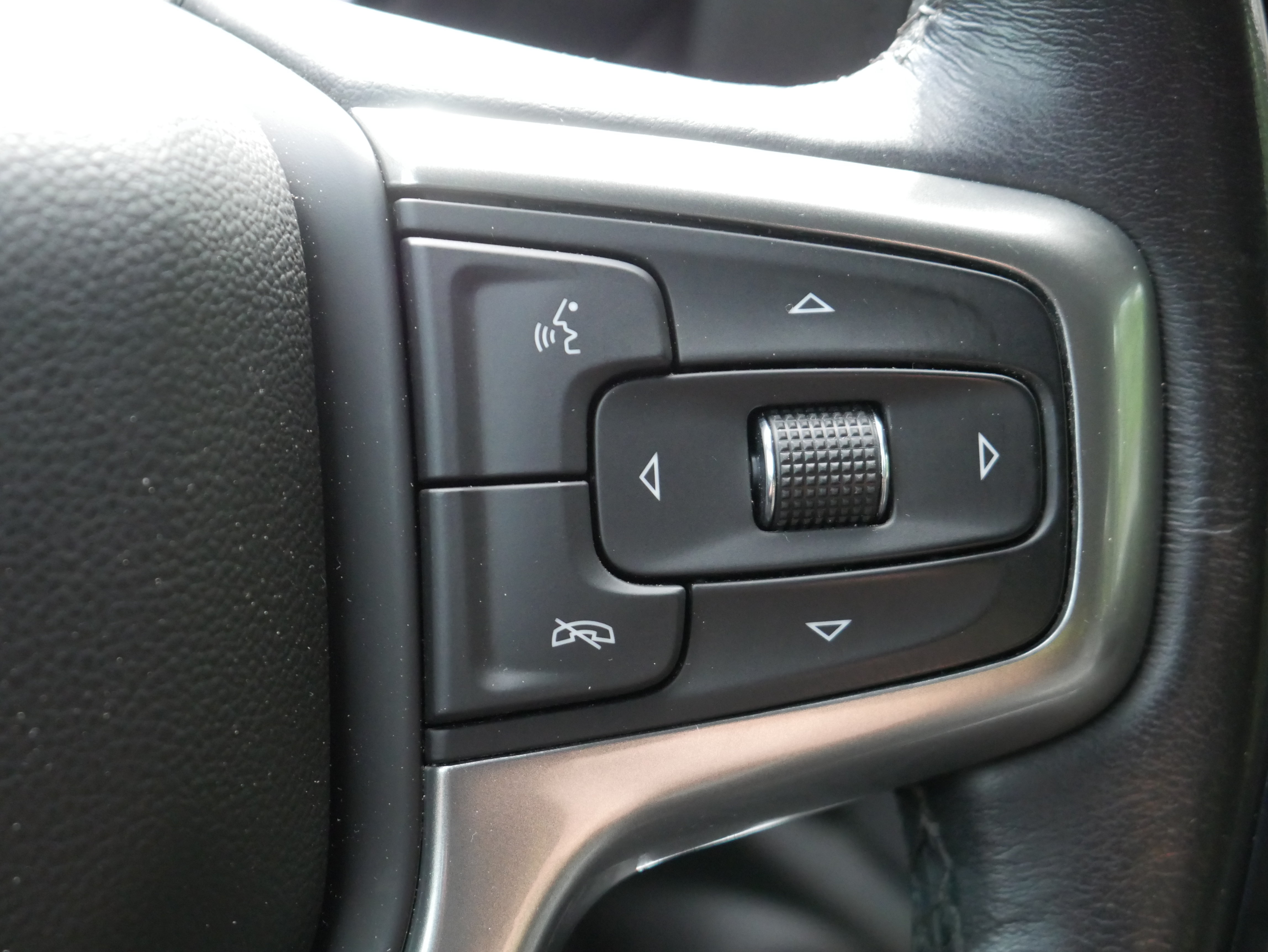 Certified 2023 Chevrolet Silverado 2500 LTZ w/ LTZ Plus Package AWD/4WD image 29