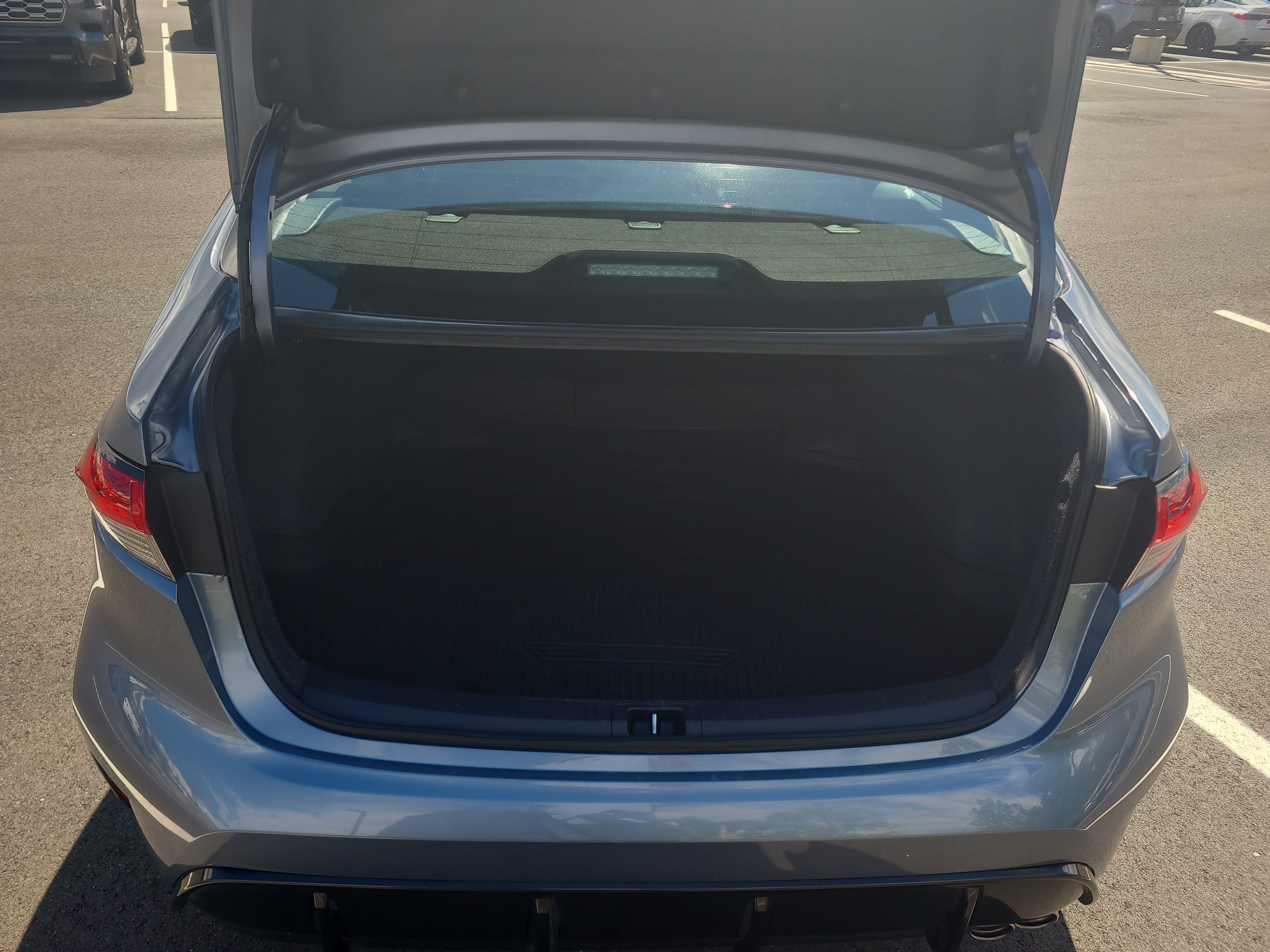 Certified 2025 Toyota Corolla SE FWD image 29