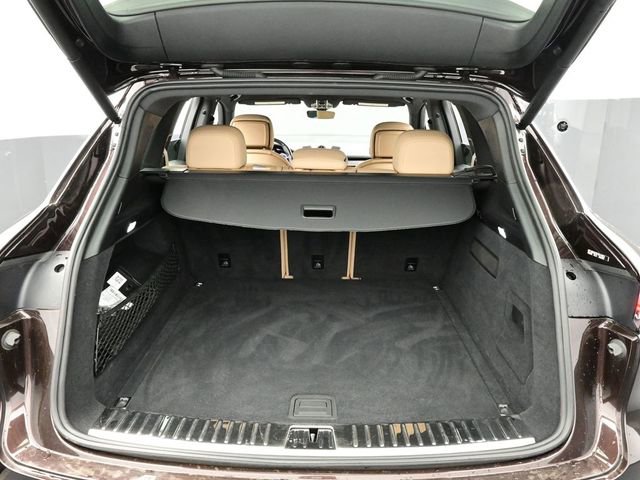Certified 2023 Porsche Cayenne S Platinum image 16