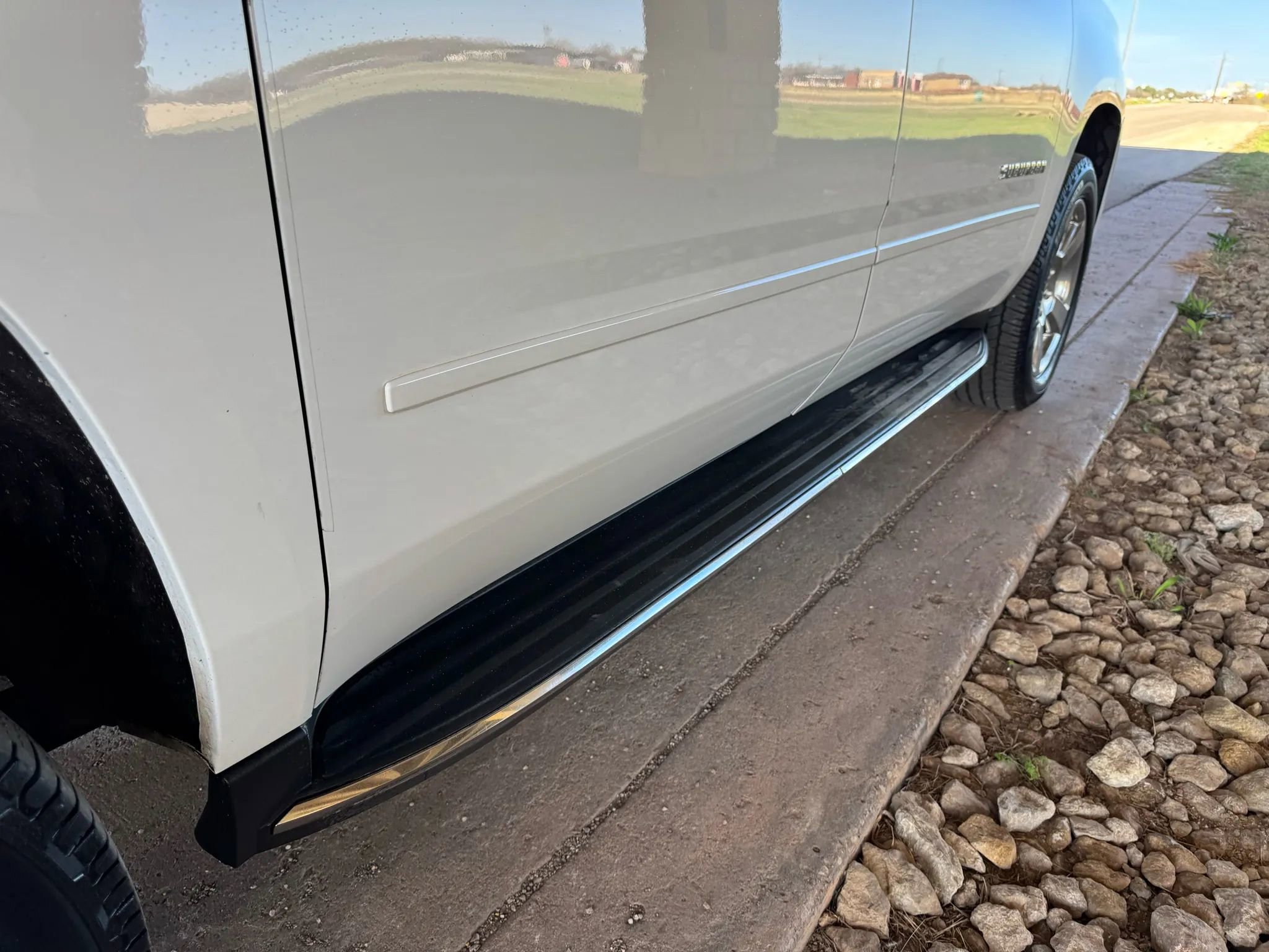 Used 2018 Chevrolet Suburban Premier image 26