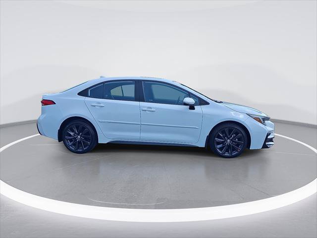Certified 2023 Toyota Corolla SE w/ SE Premium Package FWD image 10