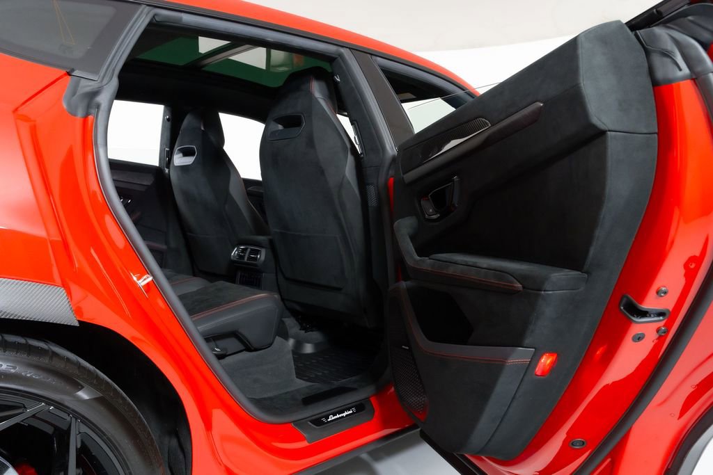 Used 2024 Lamborghini Urus Performante image 33