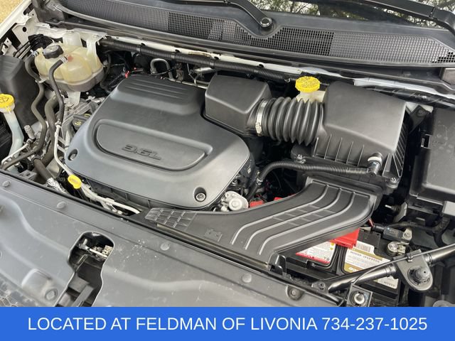 Used 2020 Chrysler Pacifica Touring-L Plus FWD image 29
