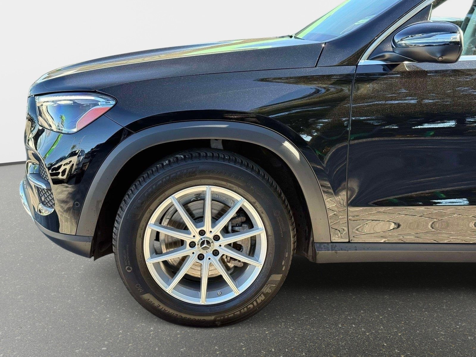 Used 2024 Mercedes-Benz GLE 350 4MATIC image 12