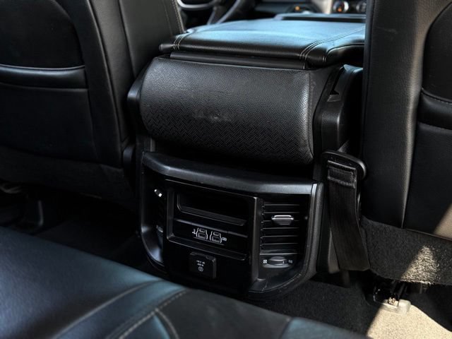 Used 2019 RAM 1500 Laramie AWD/4WD image 17