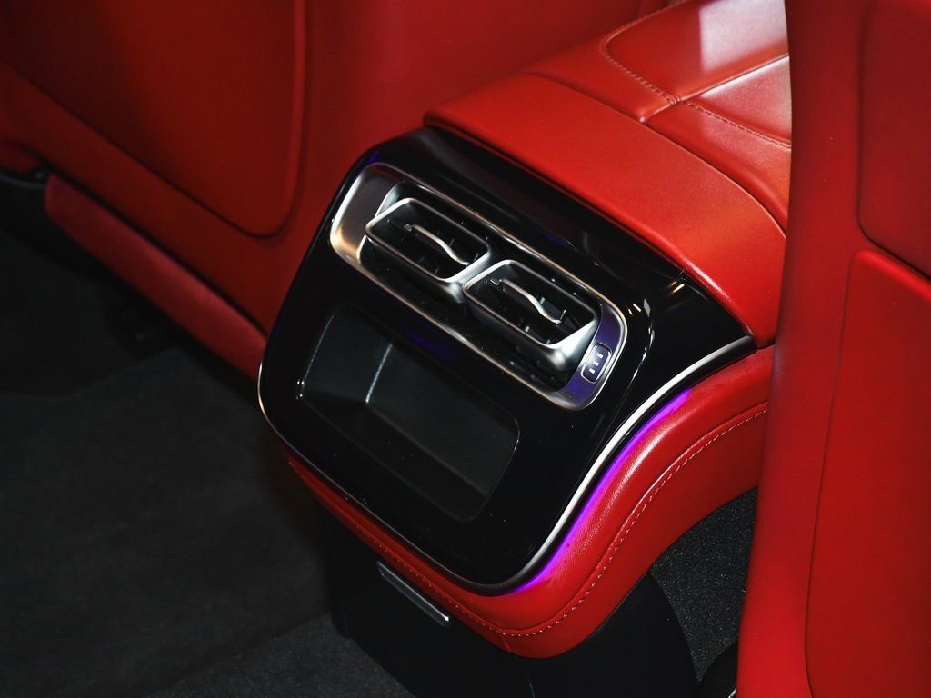 Used 2025 Mercedes-Benz S 63 AMG S w/ AMG Night Package image 62