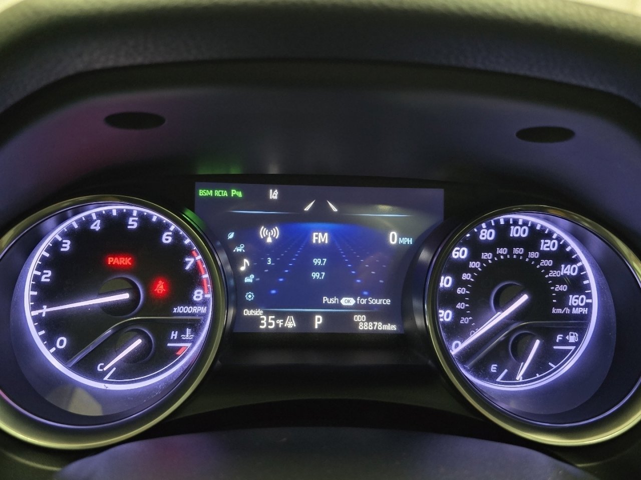 Used 2018 Toyota Camry XLE image 27