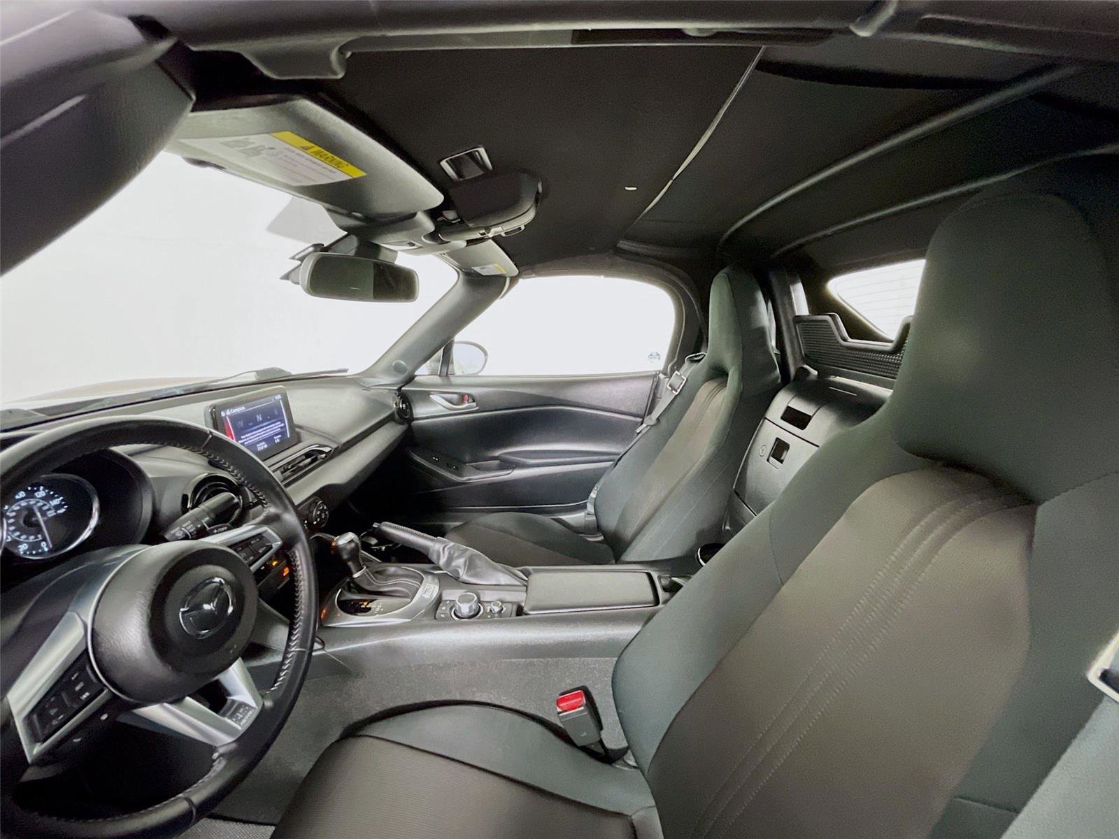 Used 2021 MAZDA MX-5 Miata Sport RWD image 12