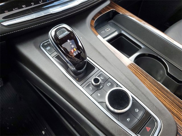 Used 2021 Cadillac Escalade ESV Premium Luxury image 19