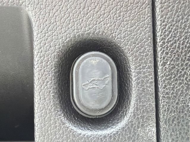 Used 2017 Chevrolet Tahoe Premier image 19