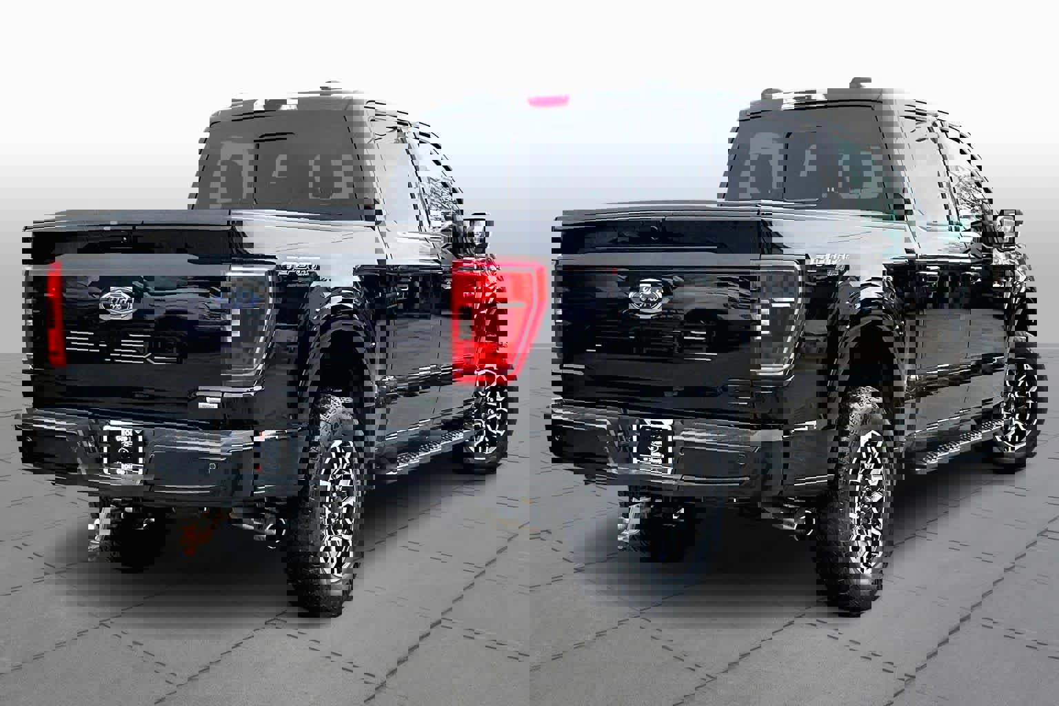 Certified 2022 Ford F150 XLT w/ Equipment Group 302A High image 13